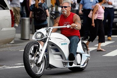 OCC fabrica su primera moto eléctrica