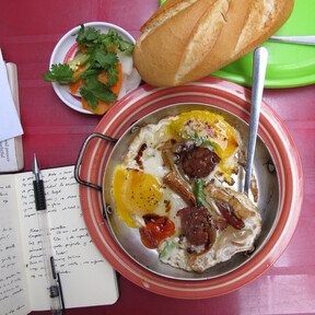 Guía para comer en las calles de Asia: cómo elegir los platos más ricos y no caer en trampas para turistas