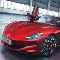 No se conforman con los coches eléctricos baratos. El MG Cyberster es la prueba de que China quiere quitar a Europa el coche pasional