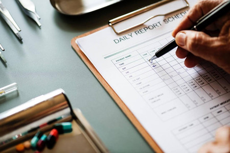 Dos de cada tres empresas esperan que sus empleados estén disponibles fuera de horario