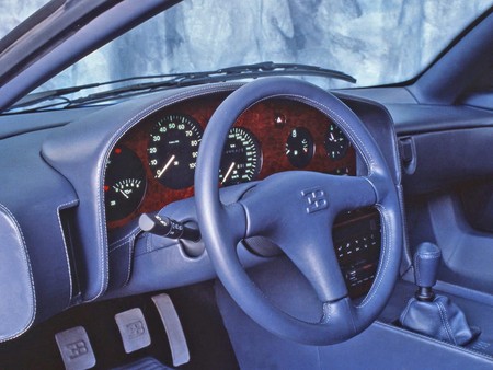 Recordando al Bugatti EB110