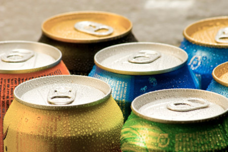 Coca Cola y Pepsi eliminarán de sus bebidas una polémica sustancia química