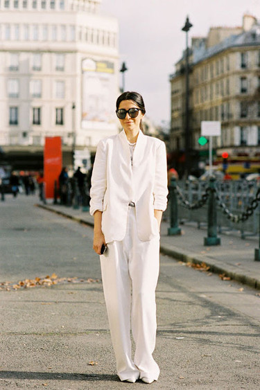 Total look blanco ¡cuidado con las manchas! 