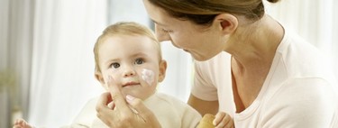 Cómo cuidar la piel con dermatitis atópica del bebé cuando hace frío
