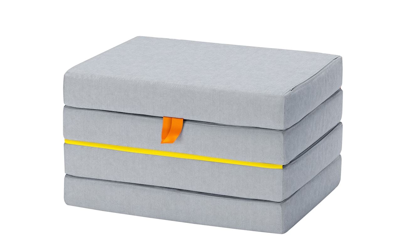 SLÄKT. Puf/colchón plegable