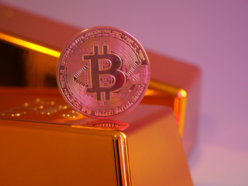 Ni cortar la mayoría de cables submarinos tumbaría Bitcoin: el problema es otro y está mucho más cerca