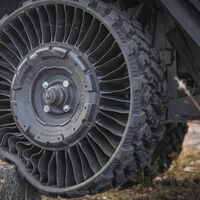 Engenheiros da Michelin criaram a roda indestrutível: um pneu sem ar projetado para resistir a explosões