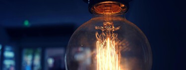 El IVA no es el único impuesto que subirá tu factura de la luz: estos otros también harán que paguemos más a partir de abril 