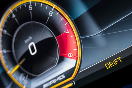 MercedesAMG E 63S drift mode