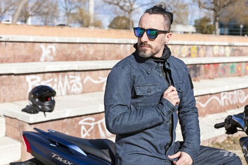 Probamos la REV’IT! Hudson, una sobrecamisa práctica, cómoda y elegante que cuesta 249,99 euros