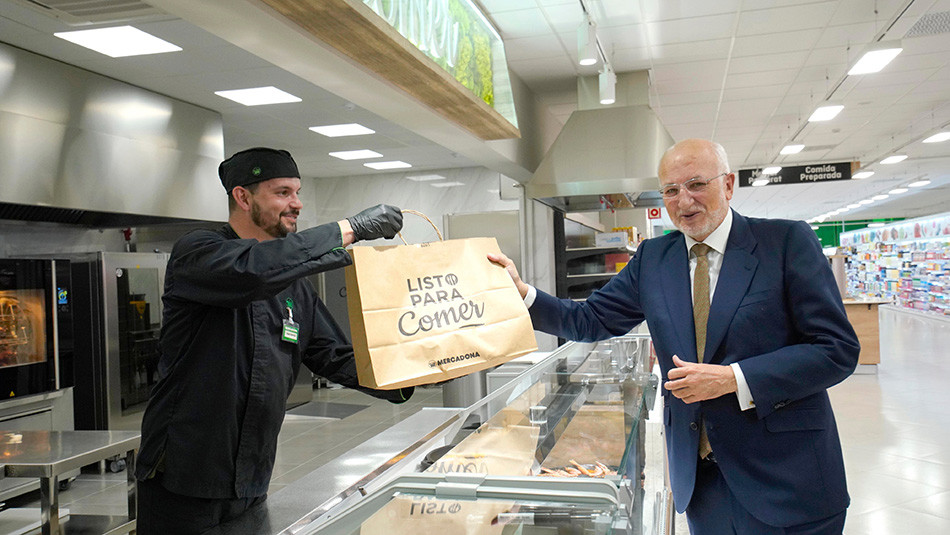 Mercadona acapara ya una cuarta parte de todo lo que gastan los españoles en supermercados