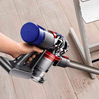 Dyson tiene activas todavía sus ofertas de Black Friday: este aspirador Dyson súper ventas tiene 170 euros de descuento