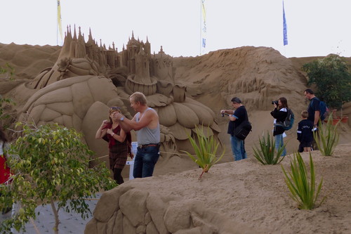 El Belén de arena de la Playa de Las Canteras en Gran Canaria, una atracción para no perderse