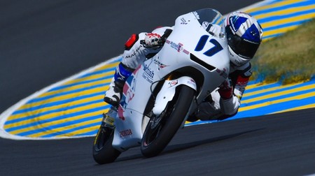 Qp Moto3004