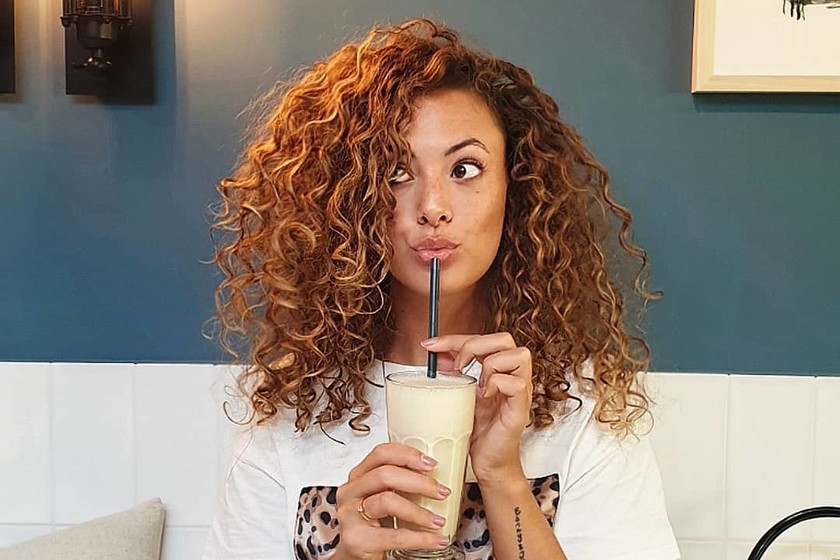 La forma más rápida y fácil de definir el pelo rizado