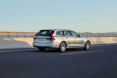 Volvo V90