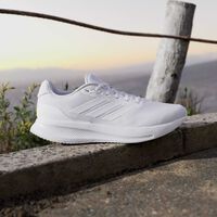 Adidas te da el mejor motivo para hacer ejercicio: sus nuevas zapatillas a mitad de precio, bonitas y en todas las tallas 