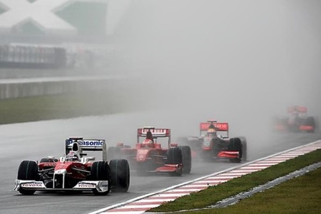 McLaren empieza a dudar: ¿con o sin KERS?