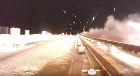 ¿No lo has visto? Inténtalo de nuevo. Este vehículo supersónico rueda a más de 10.000 km/h