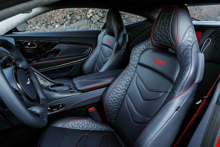 Aston Martin Db9 Superleggera 26