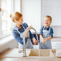 Por qué es importante que los niños se sientan útiles y valorados: así favorece su autoestima