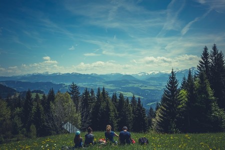 Ocho propuestas para una escapada natural y divertida en familia