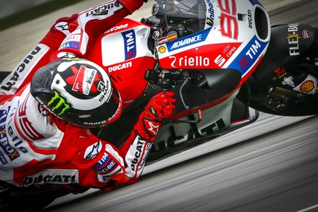"No tenemos una moto para el ganar el mundial", Jorge Lorenzo sobre la Ducati GP17