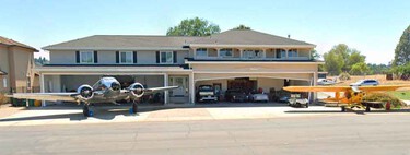Adiós a los atascos y dar vueltas para aparcar. En estos barrios dejas tu avión privado junto al coche delante de tu casa