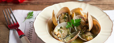 Almejas en salsa verde: receta de la abuela