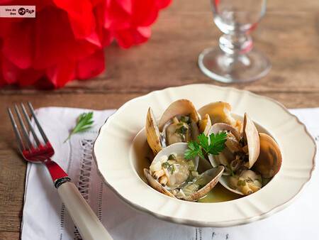 Almejas en salsa verde: receta de la abuela