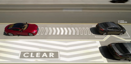 Lexus tiene la solución contra los lentos del carril izquierdo... aunque es fruto del April Fools' Day