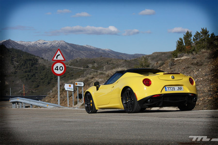 Alfa Romeo 4C Spider 17