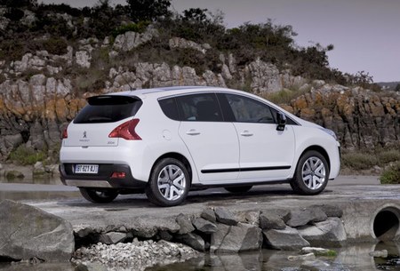 Peugeot 3008 HYbrid4