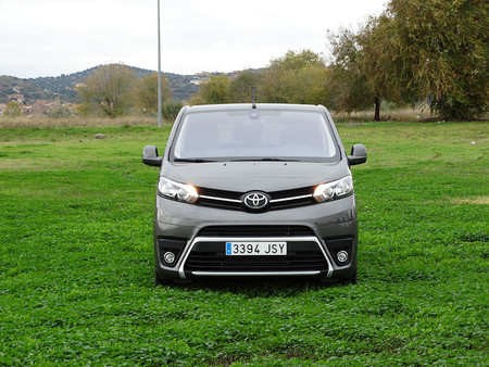 Prueba Toyota Proace Verso Exteriores