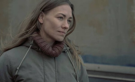 Yvonne Strahovski en una escena de la serie