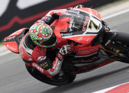 Chaz Davies llega a su Laguna con la necesidad de secar a Jonathan Rea