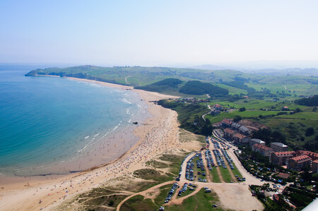 Playa De San Vicente De La Barquera