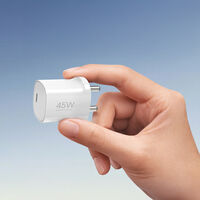 Otra obra maestra de Xiaomi: 45W de pura potencia de carga que te caben en la mitad de una mano, de locos 