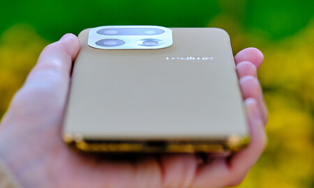 Analisis Realme 16 Pro 8