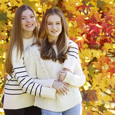 Leonor y Sofía: la verdadera relación detrás de cámaras y sus juegos en los exteriores de Zarzuela  