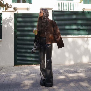 Las nuevas zapatillas de New Balance en color mocha que arrasan este otoño 2025 