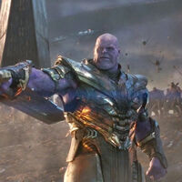 Thanos estuvo a punto de matar a Iron Man en Vengadores: Endgame de una forma espantosa, pero Thor lo salvó en el último momento 