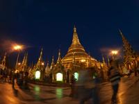 Shwedagon, probablemente la estupa más impresionante del Sudeste Asiático 