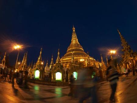Shwedagon, probablemente la estupa más impresionante del Sudeste Asiático 