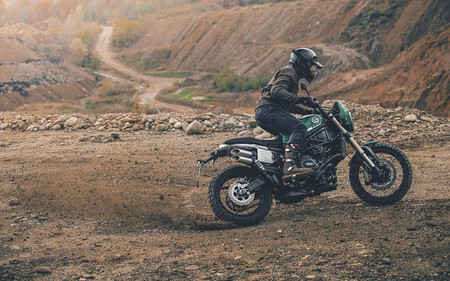 Benelli Leoncino 800 Y 800 Trail 2022 Precios 015