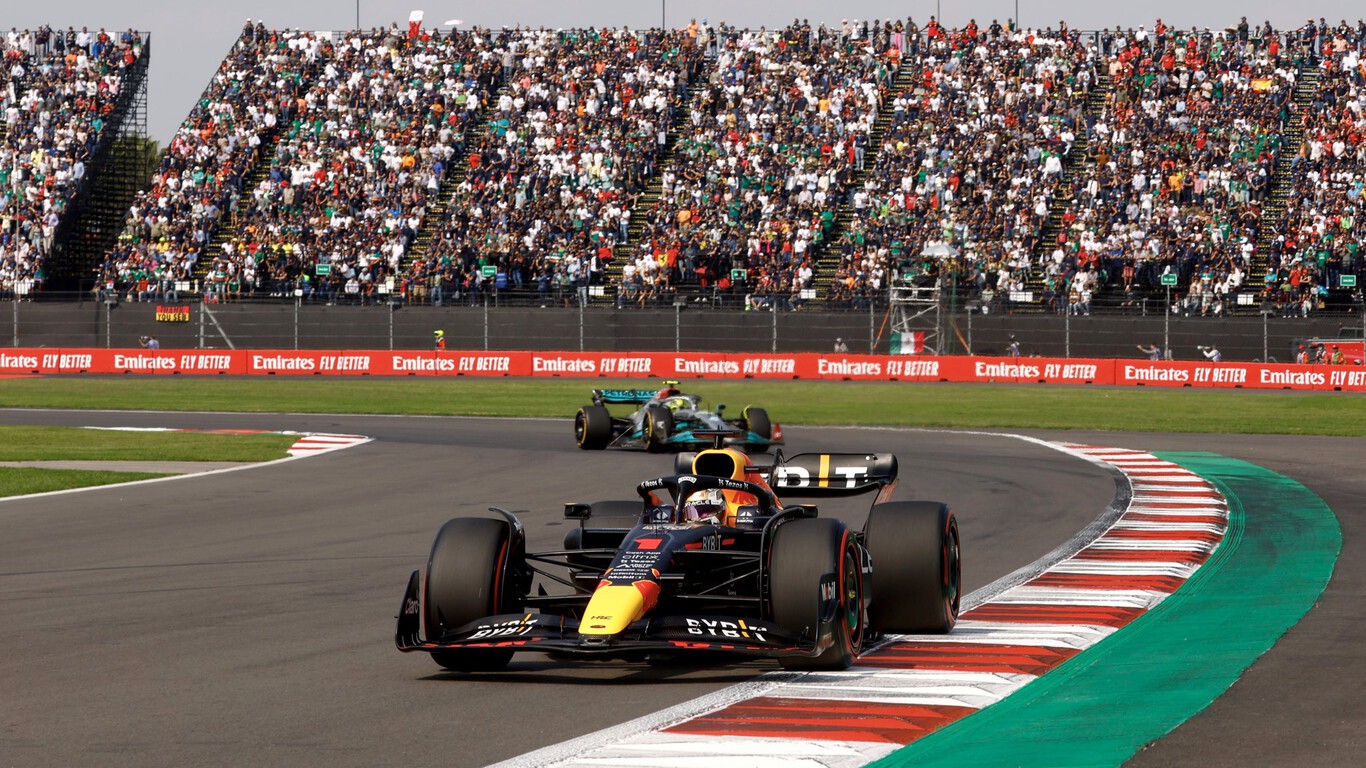 Max Verstappen ya es el más ganador de la Fórmula 1 en un año y Alpine sigue machacando a Fernando Alonso