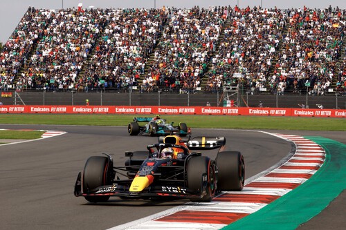 Max Verstappen ya es el más ganador de la Fórmula 1 en un año y Alpine sigue machacando a Fernando Alonso