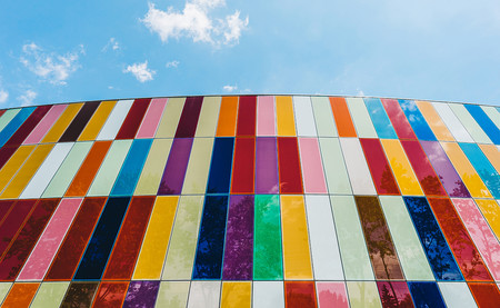 La forma en la que ves los colores depende del idioma que hables