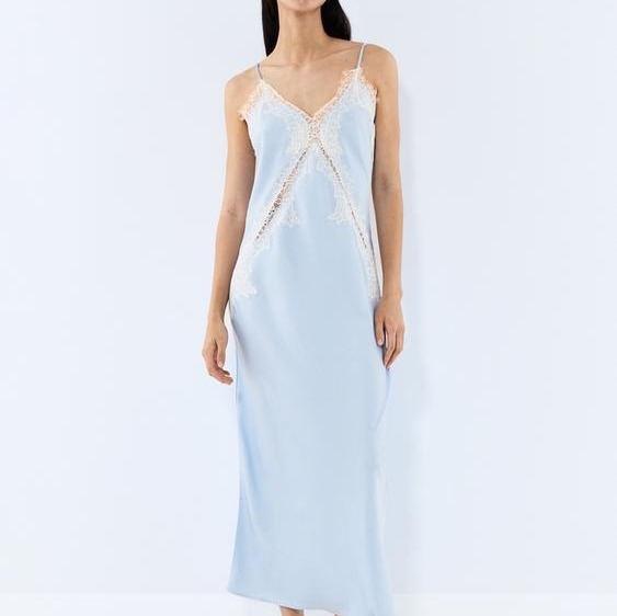 Vestido midi lencero


