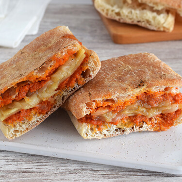 Este bocadillo valenciano es mi favorito para hacer una cena de sobaquillo en cualquier noche de verano 